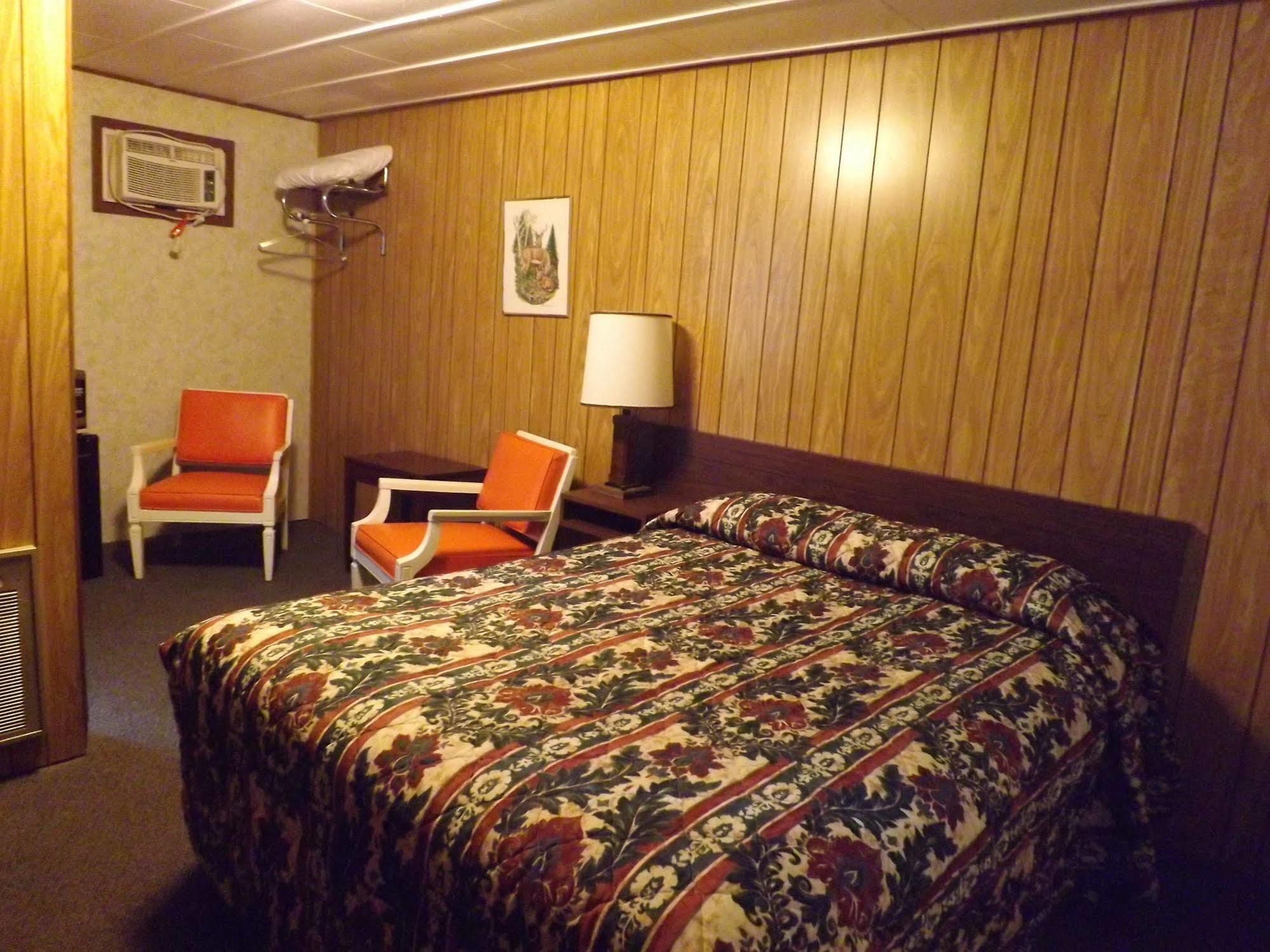 Bell'S Motor Lodge Motel - Spearfish Eksteriør bilde